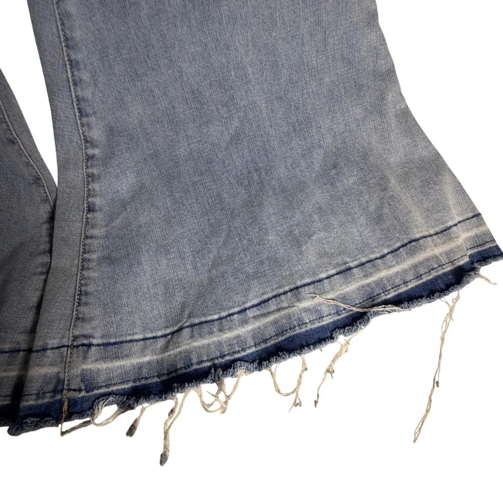 We The‎ Free Free People Just Float On Flare Jeans Light Wash Button Fly 31